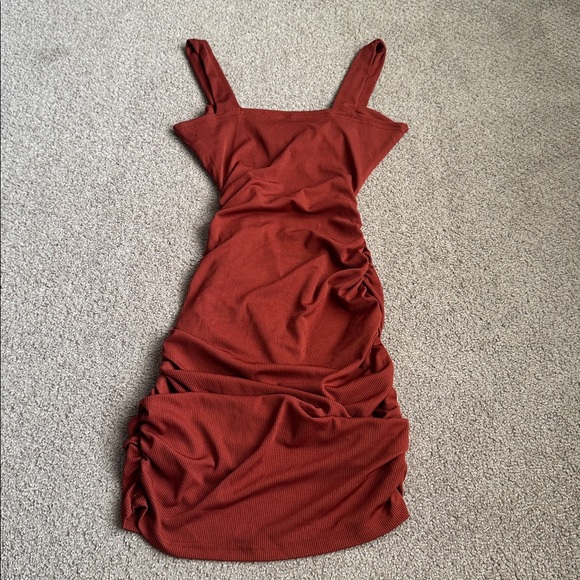 D218 NWOT LYANER Cut Out Twist Knot Front Ruched Bodycon Tank Mini Dress Size: S - Picture 6 of 6